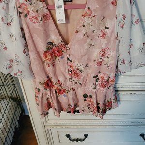Adorable pink/cream shirt